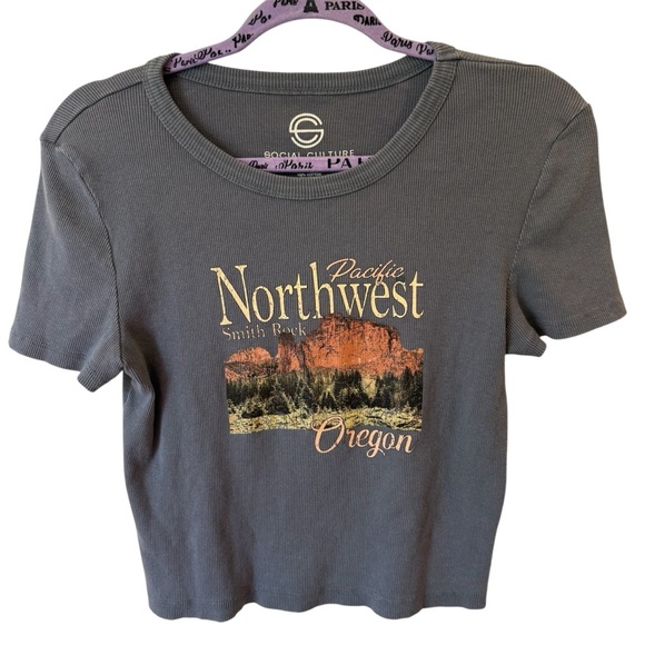 Pacific Northwest Graphic Tee - Picture 1 of 5